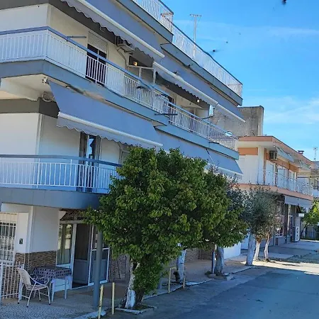 Apartamento Makis Flogita