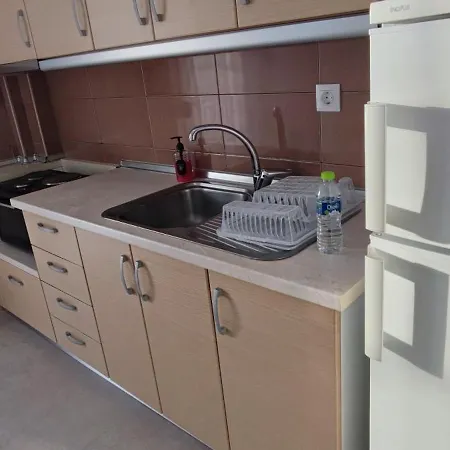Apartment Makis *