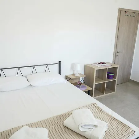 Appartement Makis Flogita